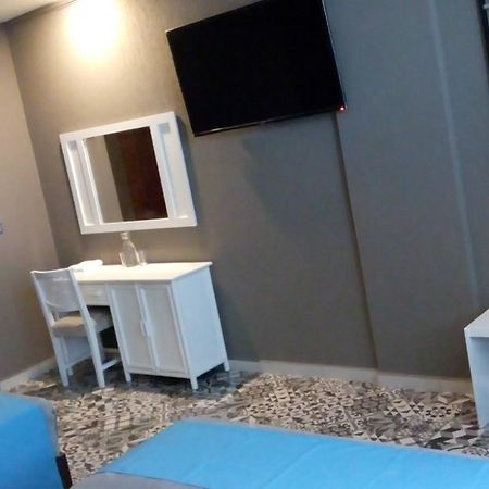 Hotel Champlitte ซาน ราฟาเอล ภายนอก รูปภาพ
